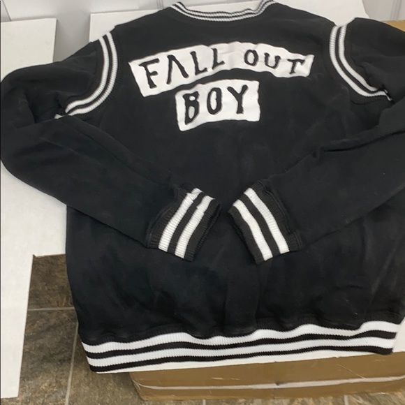 FOB Jacket - Picture 8 of 8